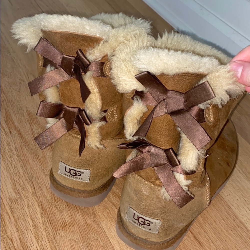 Bailey Bow Uggs